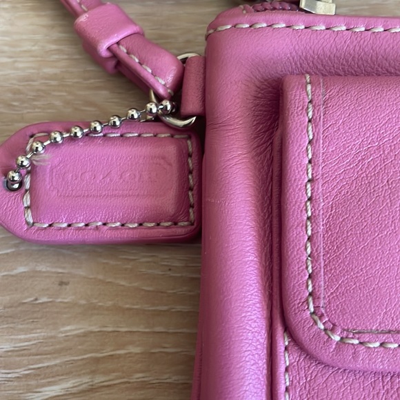 Vintage Coach Wristlet - Picture 3 of 7